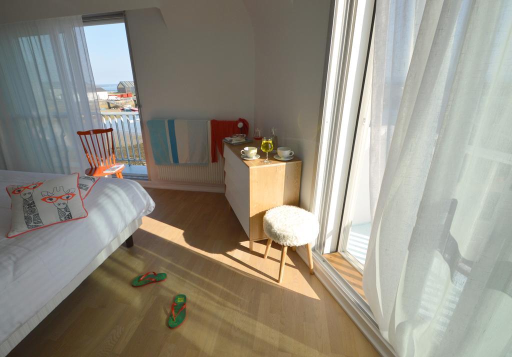 Logis Hotel Du Port Plobannalec Εξωτερικό φωτογραφία